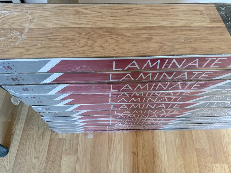 Parchet laminat 8 mm